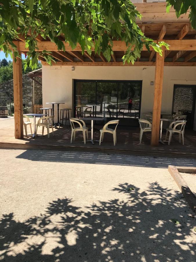 Campsite Les Berges Du Doux 3*