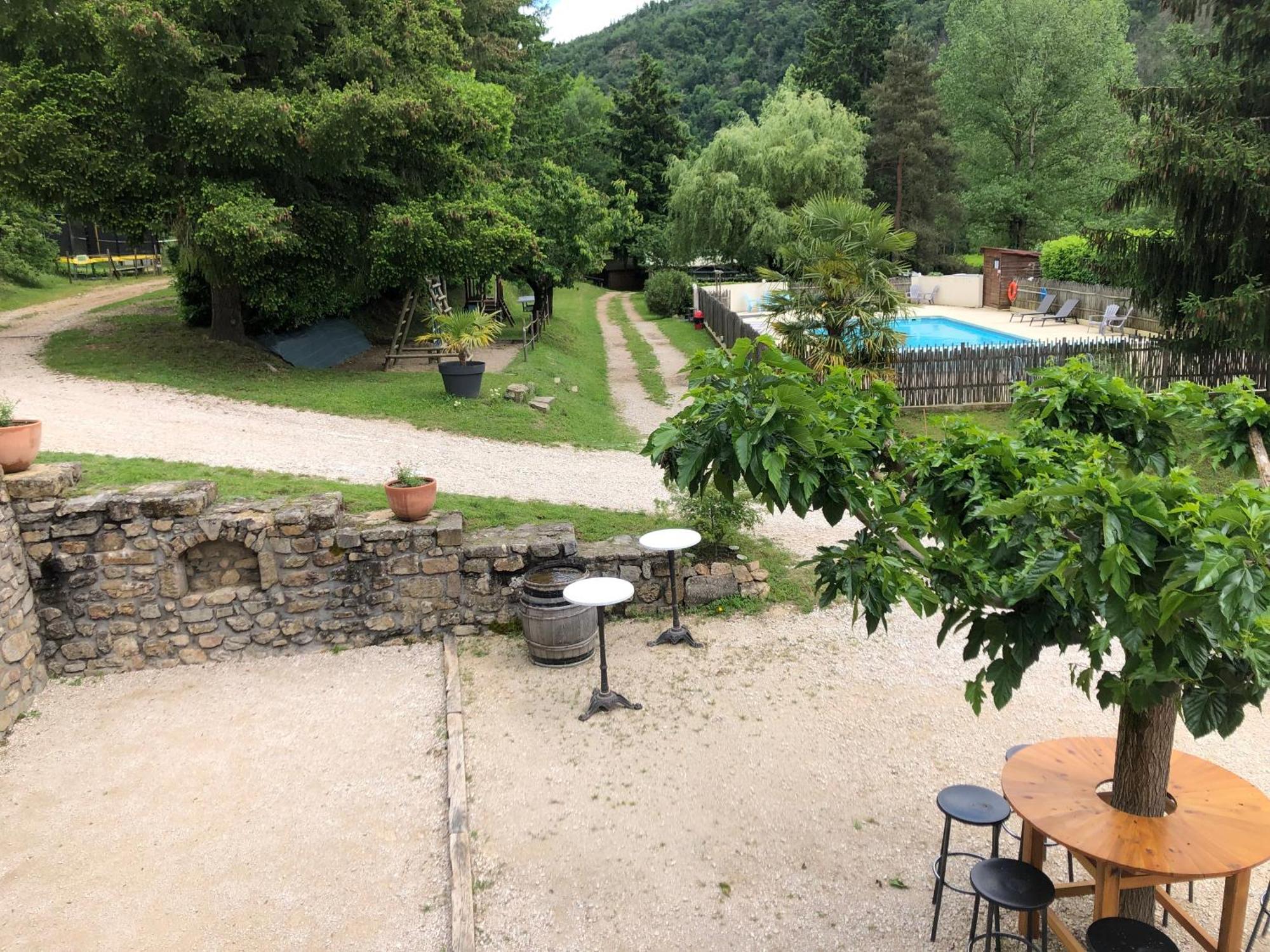 Les Berges Du Doux Campsite Colombier-le-Vieux